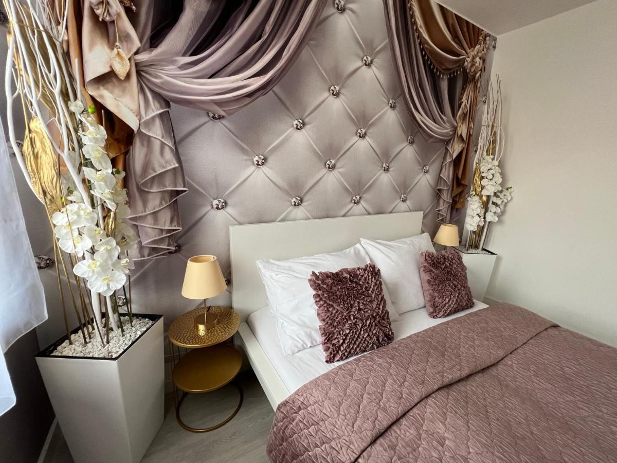 U Svateho Urbana Hotel Микулов Екстериор снимка