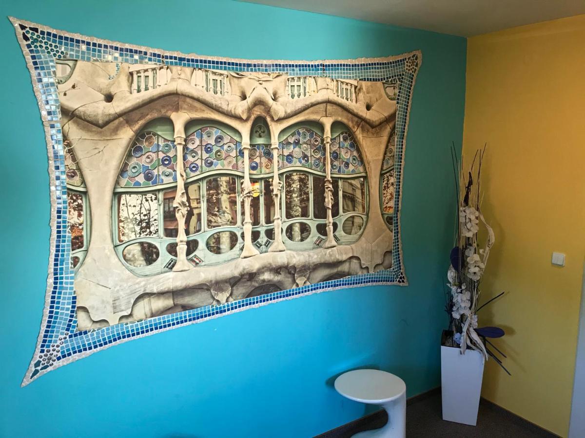 U Svateho Urbana Hotel Микулов Екстериор снимка